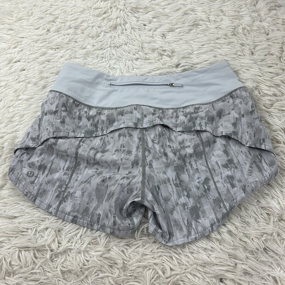 Lululemon Speed Up Short Long *4" Updated Fit City Breeze Alpine White - Picture 4 of 5